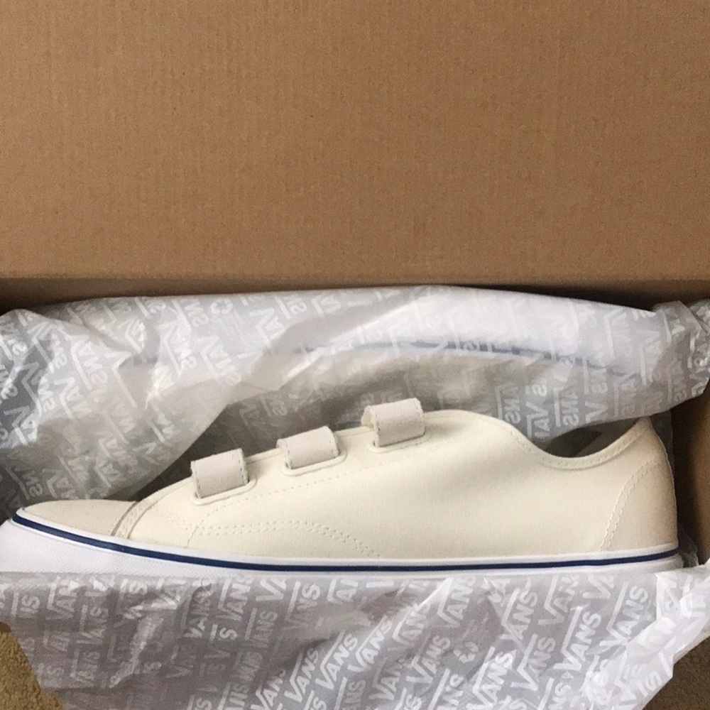 Vans style 23V suede size 13